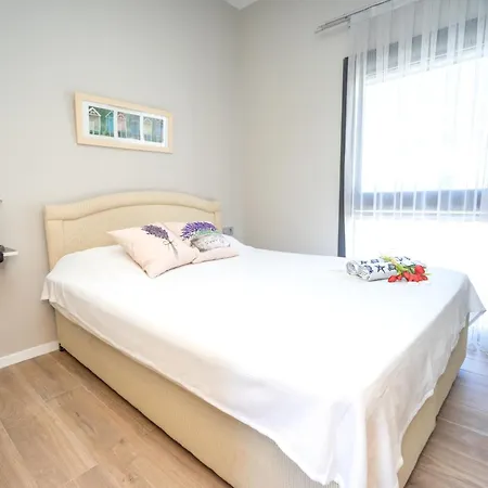 Dorya Suits Apartamento *